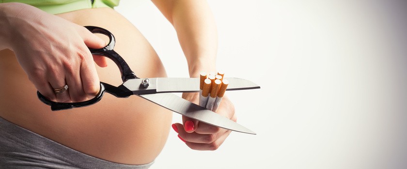 Palenie w ciąży naraża noworodka na śmierć łóżeczkową