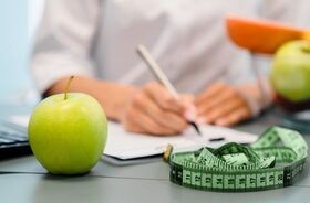 suplementy na odchudzanie, suplementacja przy odchudzaniu, spalacze tłuszczu, zalecenia suplementacyjne od dietetyka, 