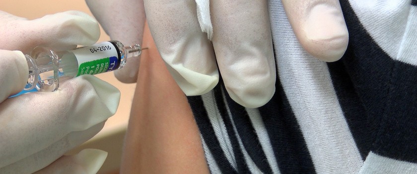 Grypa atakuje. Ponad 350 tys. zachorowań i 6 zgonów w tydzień