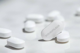 molnupiravir w tabletkach
