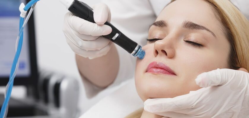 oczyszczanie wodorowe, hydropeeling, hydrofacial, oczyszczanie twarzy