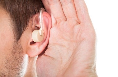 Aparat słuchowy - pomoc w codziennym życiu