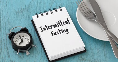 Przerywany post (Intermittent Fasting) wpływa na poprawę neurogenezy i pamięci długoterminowej
