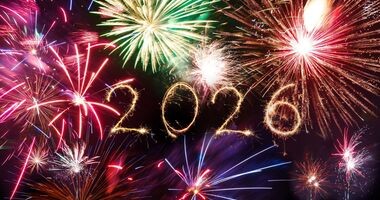 Fajerwerki, napis 2026. Sylwester 2025/2026, nowy rok 2026, jak przygotować się do sylwestra