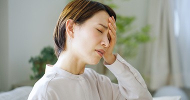 Kobieta cierpiąca z powodu metepatii
