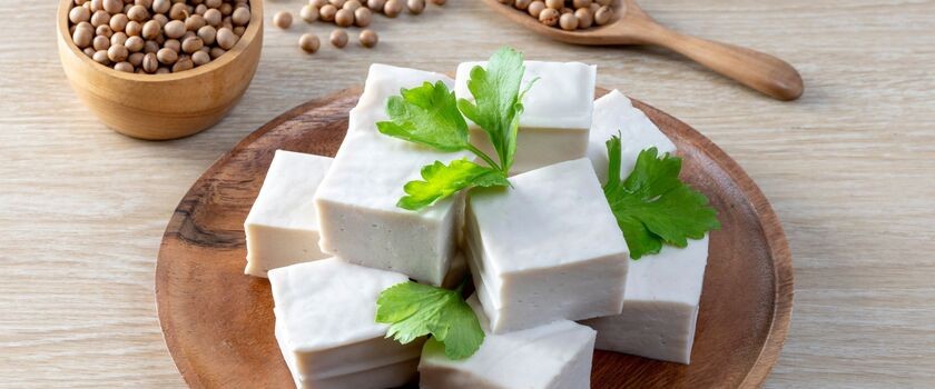 soja, produkty sojowe, tofu i soja na stole, soja w diecie, kto powinien jeść soję