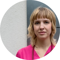 Krystyna Sobieszek, lekarz, autorka DOZ.pl