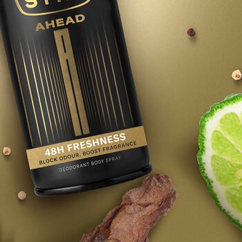 STR8 Ahead, dezodorant męski w sprayu, 150 ml