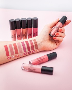 Golden Rose Longstay Liquid Matte Lipstick, matowa pomadka w płynie, 17, 5,5 ml