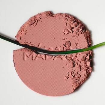 Madara Mineral Cheek Blusher, róż do policzków, Bare Blossom 2, 6 g