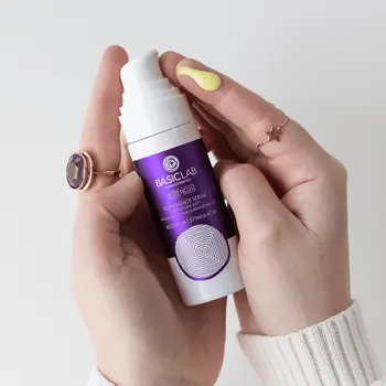 BasicLab Esteticus, korygujące serum z retinalem, 0,07%, fitosfingozyną i karnozyną 2.0, 30 ml