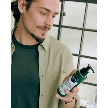 Nivea For Men Sensitive Pro Ultra-Calming, płynny krem do golenia, 200 ml