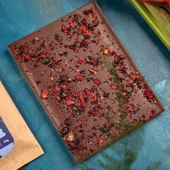 Deseo Bean to Bar, czekolada mleczna z czarną porzeczką, 60 g