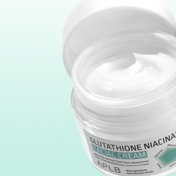 APLB Glutathione Niacinamide Facial Cream, krem rozjaśniający do twarzy z glutationem i niacynamidem, 55 ml
