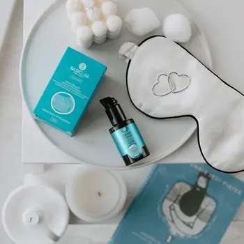 BasicLab Acidumis, peeling kwasowy regenerujący, nawilżenie i wygładzenie, 30 ml