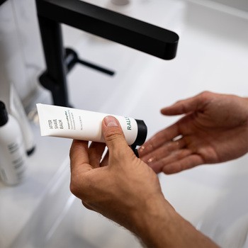 Ralls Gift Pack, kosmetyczka + chłodzący balsam po goleniu, 1 szt.