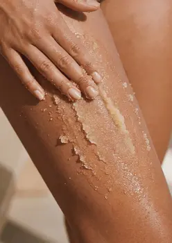 Senoa Noira Body Scrub, peeling wygładzający do ciała, 300 g