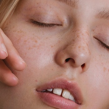 Zestaw Madara, Deeper Than Skin Set, 1 szt.