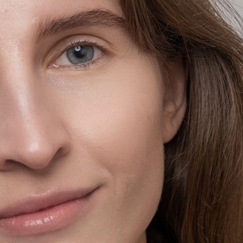 Madara Hyaluronic Anti-Pollution CC Cream SPF 15, krem koloryzujący, Beige, 40 ml