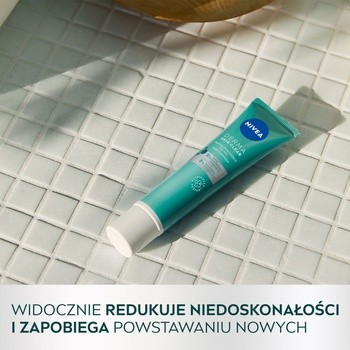 Nivea Derma Skin Clear, peeling złuszczający na noc, 40 ml