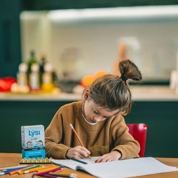 Lysi Junior Omega 3 Perełki, kapsułki do żucia, smak gumy balonowej, 60 szt.