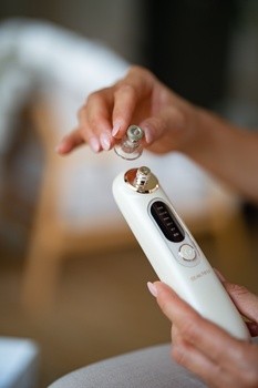 Beautifly Derma Glow Pro, urządzenie do mikrodermabrazji diamentowej, 1 szt.