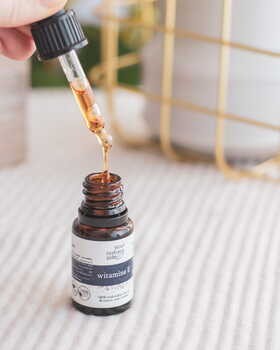 Your Natural Side, serum z witaminą E, 10 ml