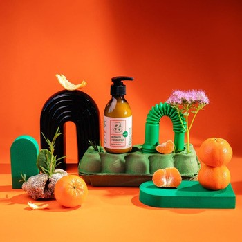 Mydlarnia 4 Szpaki, Rozmaryn i Mandarynka, łagodzący balsam do ciała, 200 ml