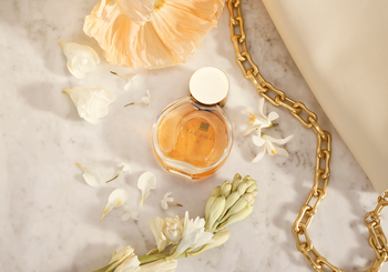 Avon Far Away Original, woda perfumowana dla kobiet, 50 ml