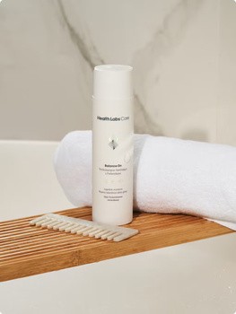 Health Labs Care Balance On, trychoszampon nawilżający z prebiotykami, 250 ml