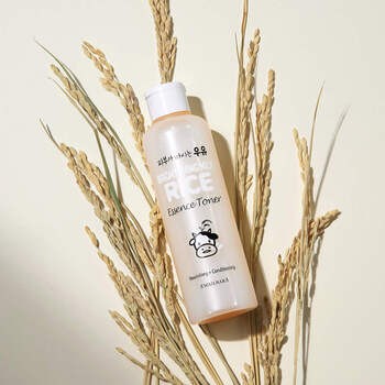 Kwailnara Brightening Milk Rice, rozświetlająca esencja tonizująca z ryżem i proteinami mleka, 200 ml