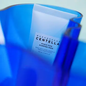 Skin1004 Hyalu-Cica Sleeping Pack, nawilżająca maska nocna, 100 ml