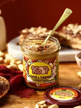 Good Noot Choco & Peanoot Crunchy, krem z orzechów arachidowych i czekoladą z kawałkami orzechów bez dodatku cukru, 330 mg