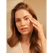 Health Labs Care Glow On, rozświetlający krem pod oczy, 15 ml
