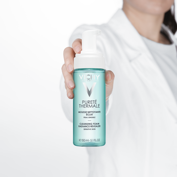 Vichy Purete Thermale, pianka oczyszczająca, przywracająca blask, 150 ml