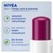 Nivea Blackberry Shine, pielęgnująca pomadka do ust, 4,8 g