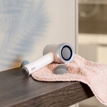 Silk'n VacuPedi, elektryczny pilnik do stóp z systemem próżniowym, srebrny, 1 szt