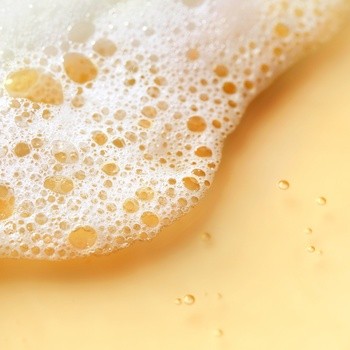 Nuxe Sun, pielęgnacyjny żel pod prysznic do ciała i włosów po opalaniu, 200 ml