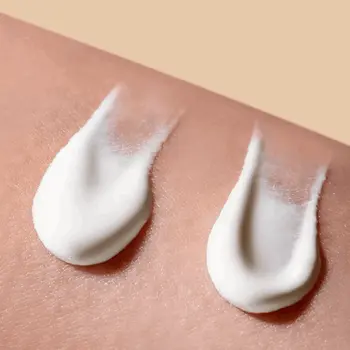 BasicLab Protecticus, lekka emulsja ochronna SPF 50+, 50 ml