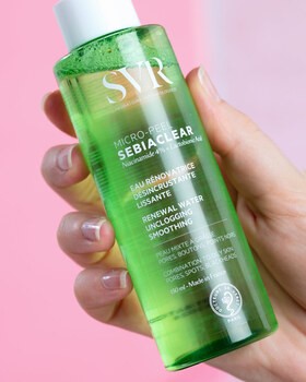 SVR Sebiaclear Micro-Peel, mikropilingująca esencja, 150 ml
