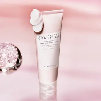 Skin1004 Poremizing Deep Cleansing Foam, głęboko oczyszczająca pianka redukująca nadmiar sebum, 125 ml