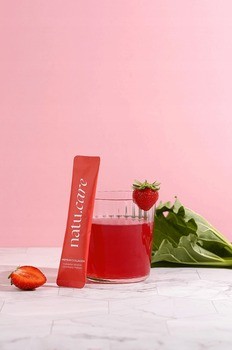 Natu Care Premium Collagen 5000 mg, saszetki z proszkiem, smak truskawka-rabarbar, 30 szt.