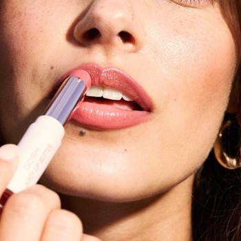 Gosh Juicy Lip Butter, odżywczy balsam do ust, 002 Sweet Treat, 2,8 g