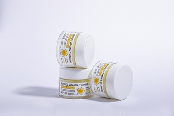 APLB Retinol Vitamin C Vitamin E Facial Cream, krem przeciwzmarszczkowy do twarzy z retinolem oraz witaminami C i E, 55 ml