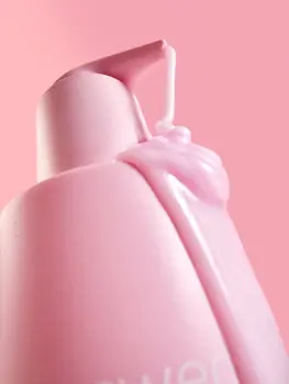 Swederm Glow Face Cleanser, żel czyszczący do twarzy, 150 ml