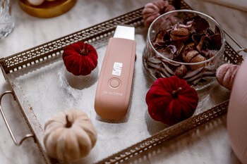 Beautifly, B-Scrub Blush, urządzenie do peelingu kawitacyjnego, 1 szt.