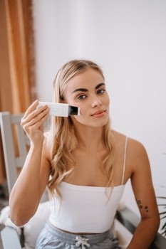 Beautifly B-Scrub Mini Young, urządzenie do peelingu kawitacyjnego, 1 szt.