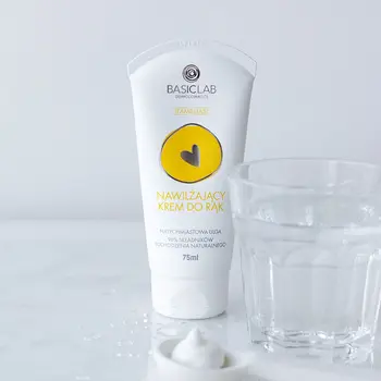 BasicLab Famillias, nawilżający krem do rąk, 75 ml