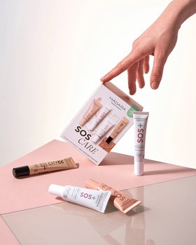 Madara SOS Care 4-Step Skin Routine, zestaw łagodzących kosmetyków, odcień Light, 1 szt.