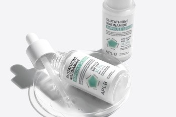 APLB Glutathione Niacinamide Ampoule, serum rozjaśniające do twarzy z glutationem i niacynamidem, 40 ml